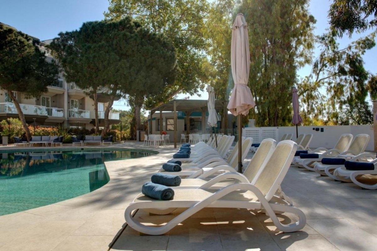 Urban Valley Resort & Spa