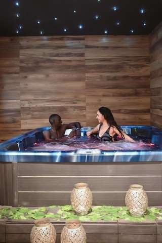 Solana Hotel & Spa