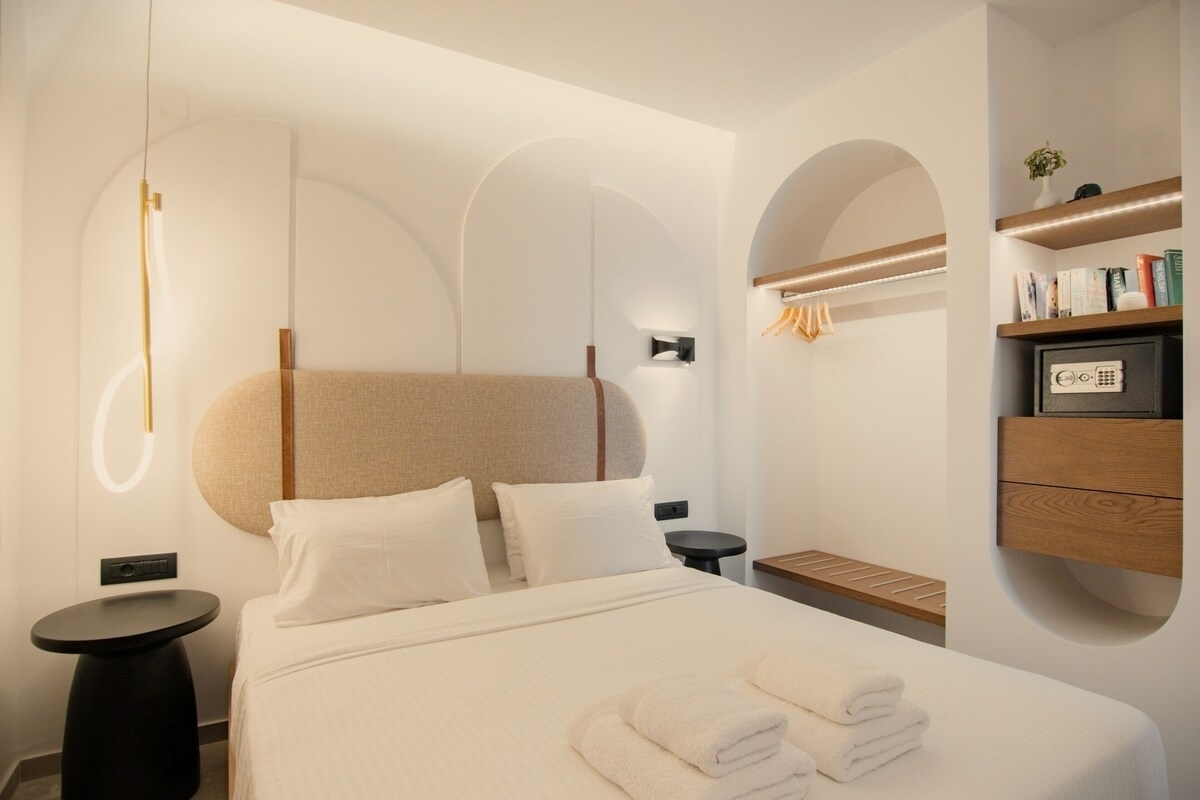 Vaya Suites