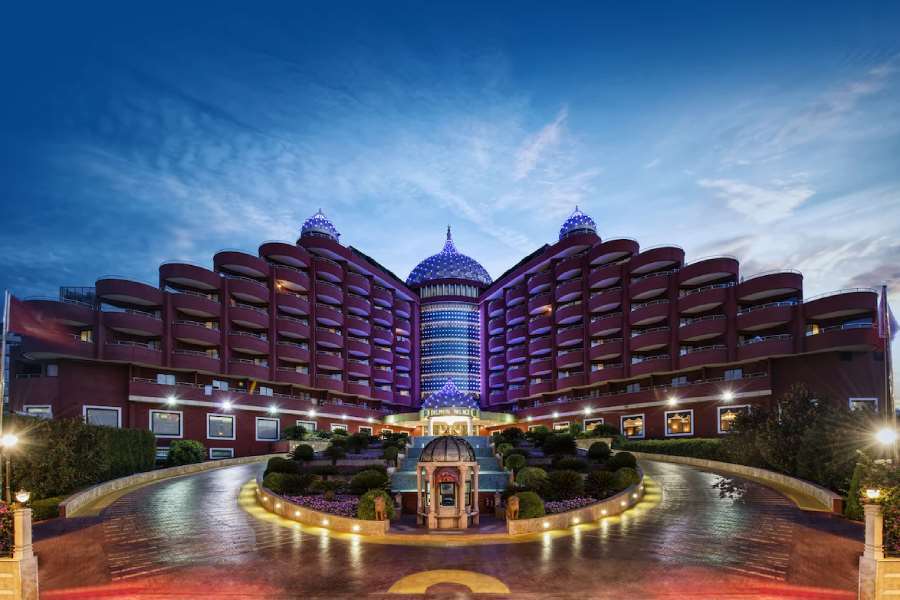 Delphin Palace