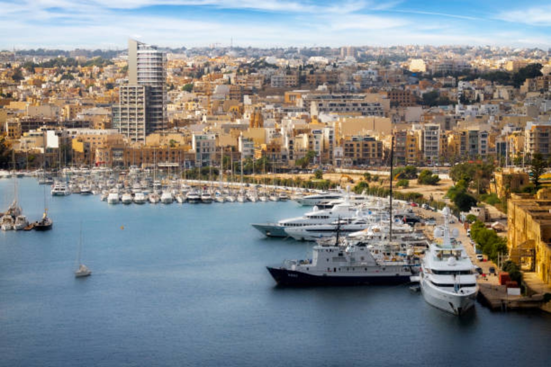 Gzira photo 3